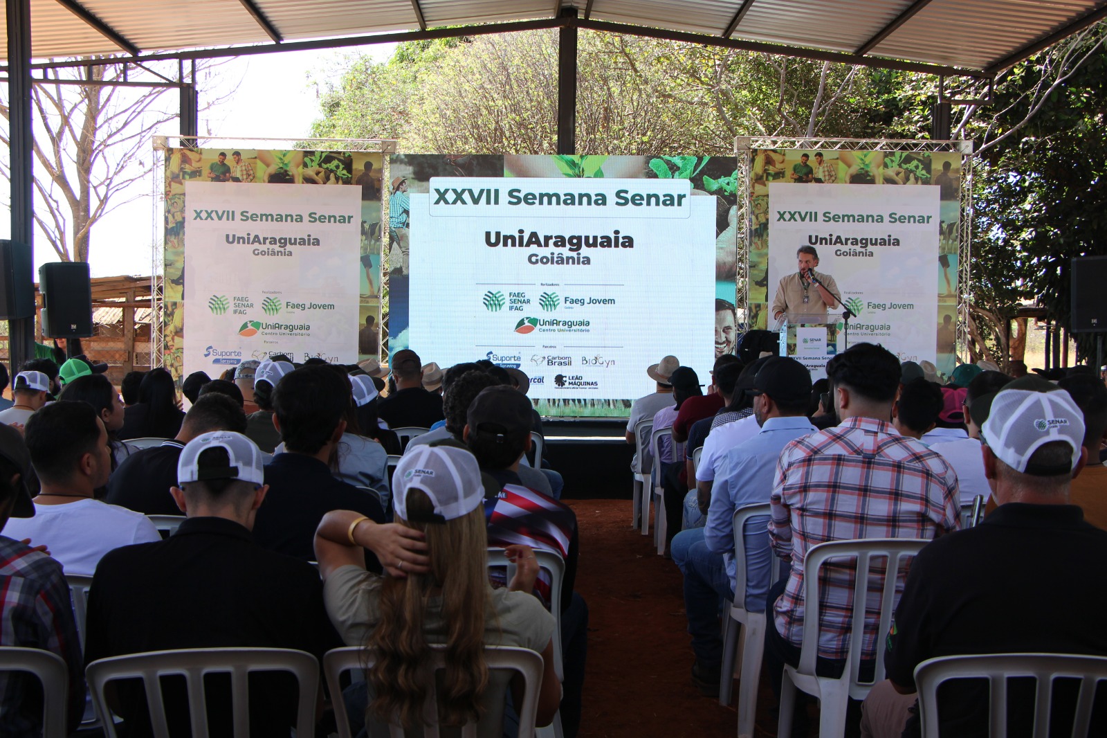 UniAraguaia, em parceria com o Senar, realiza Dia de Campo com foco em inovação tecnológica no Agro